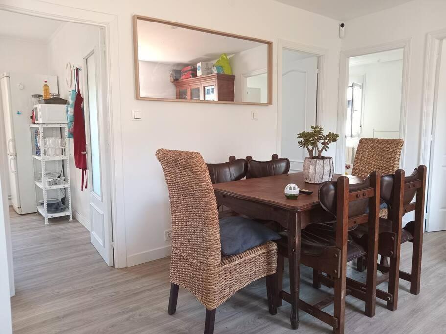 Preciosa Casa Bi-Familiar Al Lado De Donosti. Appartement Irun Buitenkant foto
