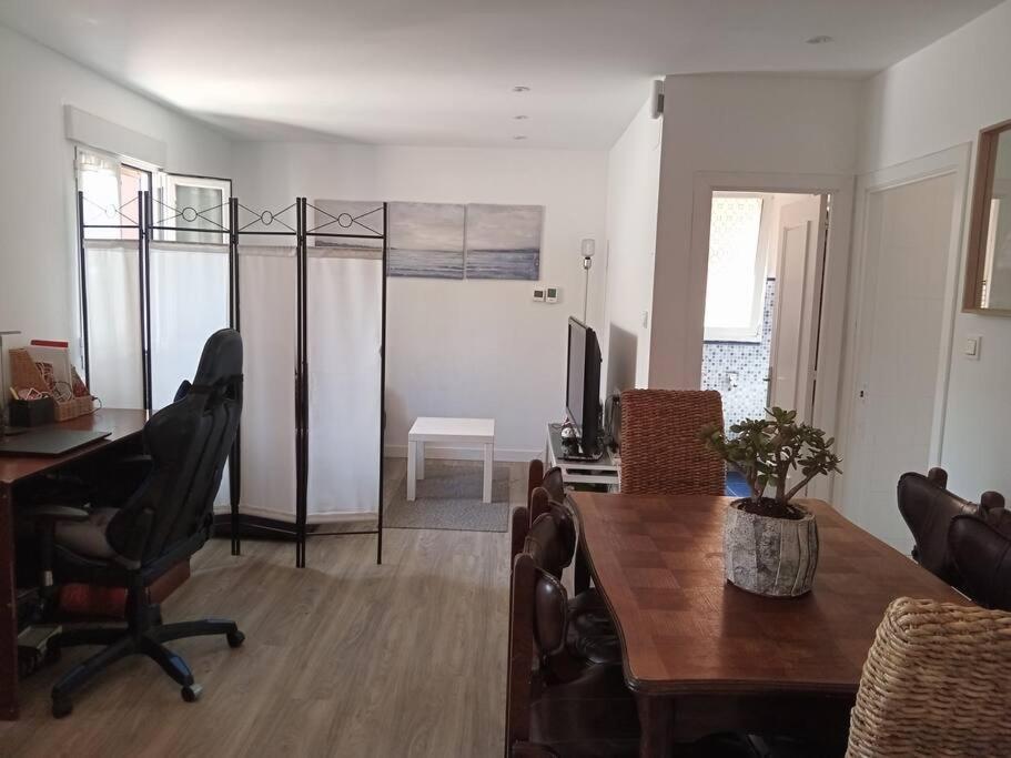 Preciosa Casa Bi-Familiar Al Lado De Donosti. Appartement Irun Buitenkant foto