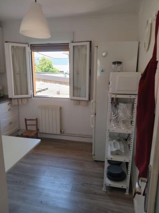 Preciosa Casa Bi-Familiar Al Lado De Donosti. Appartement Irun Buitenkant foto